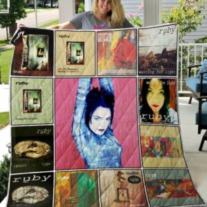 Ruby Quilt Blanket M100602  Quilt